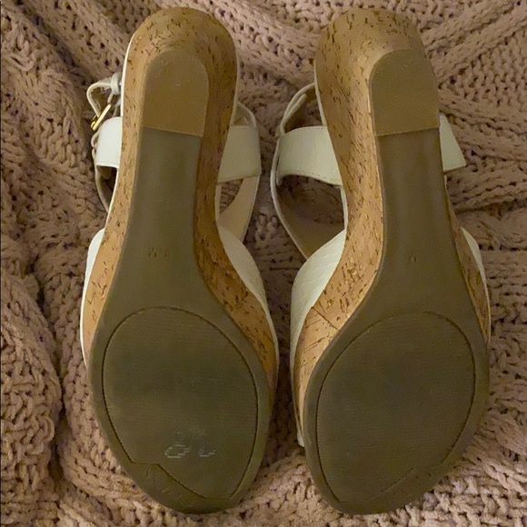 Guess wedges - Picture 4 of 4